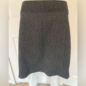 Banded waist Karl Lagerfeld Paris side zipper skirt